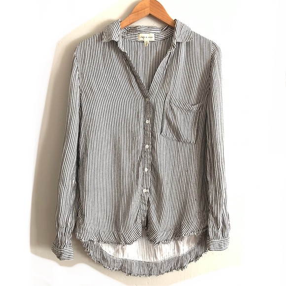 Anthropologie Cloth & Stone Darlyn Textured Buttondown Striped Top Grey Medium - Picture 2 of 8